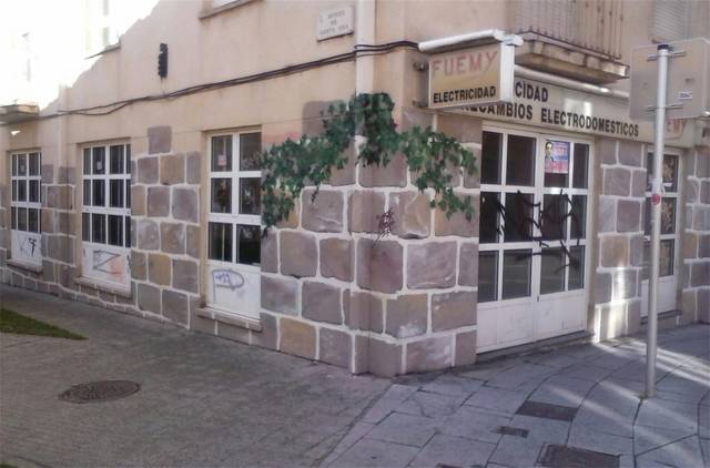Local comercial en Venta en Plaza Santa Ana, 1 en Casco Antiguo