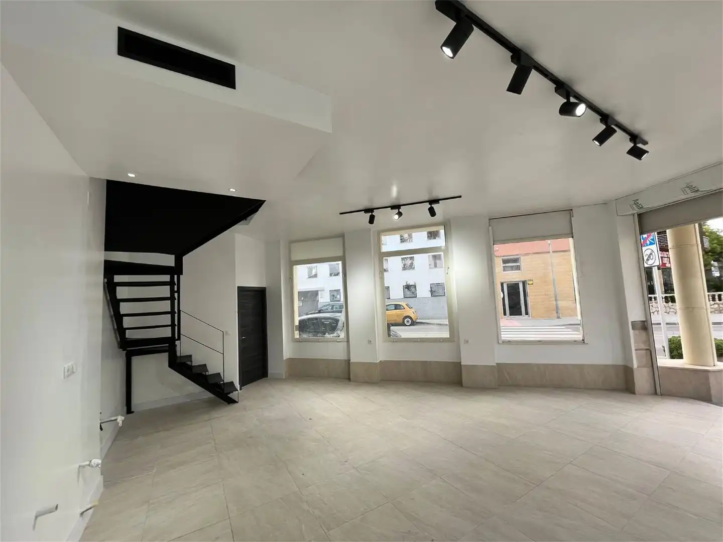 Local en venta en Dénia con Aire acondicionado