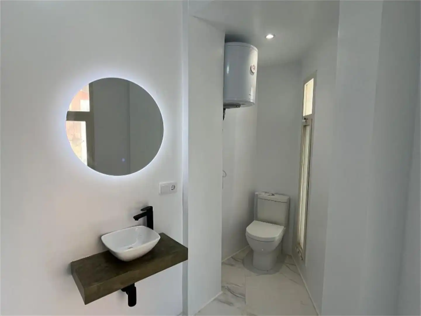 Baño de Local en venta en Dénia con Aire acondicionado