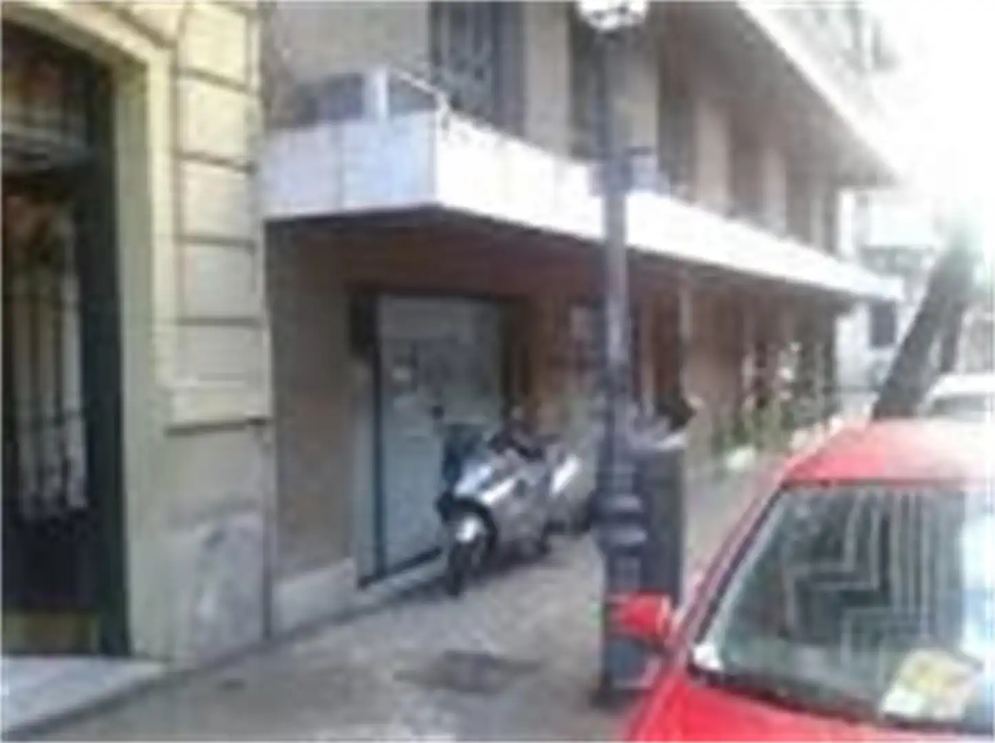 Vista exterior de Nau industrial en venda en Madrid