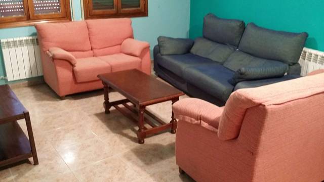 Piso en Venta en Calle Val Bajo, 10 en Riaza