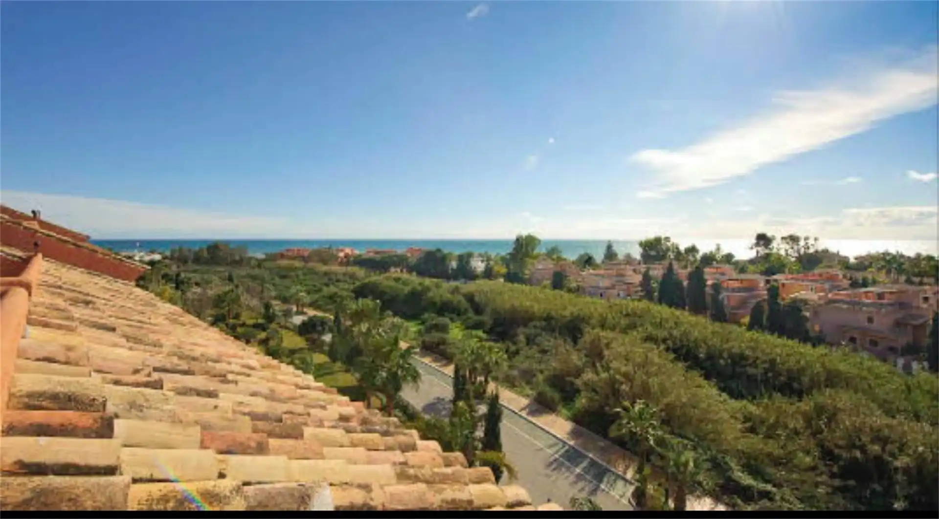 Exterior view of Attic for rent in Marbella  with Air Conditioner, Terrace and Swimming Pool