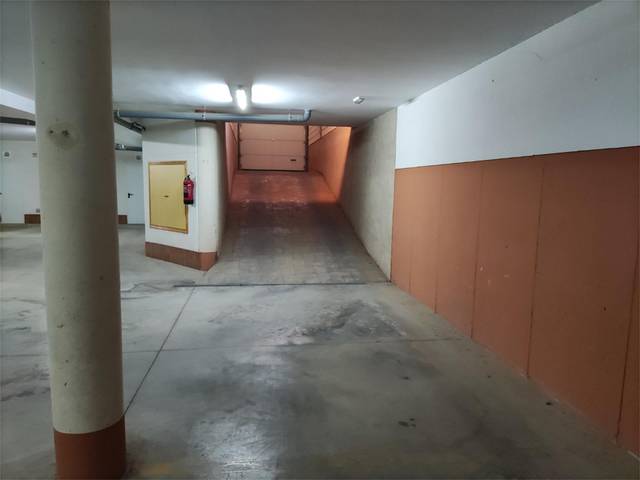 Garaje en Venta en Calle de las Letras, 8 en Argamasilla de Alba