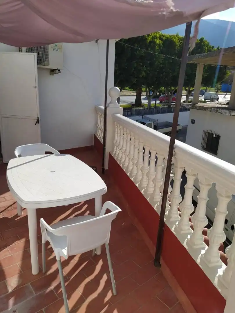 Casa adosada en venta en Calle Flores, 1, Centro Casa adosada en venta en Calle Flores, 1, Centro
