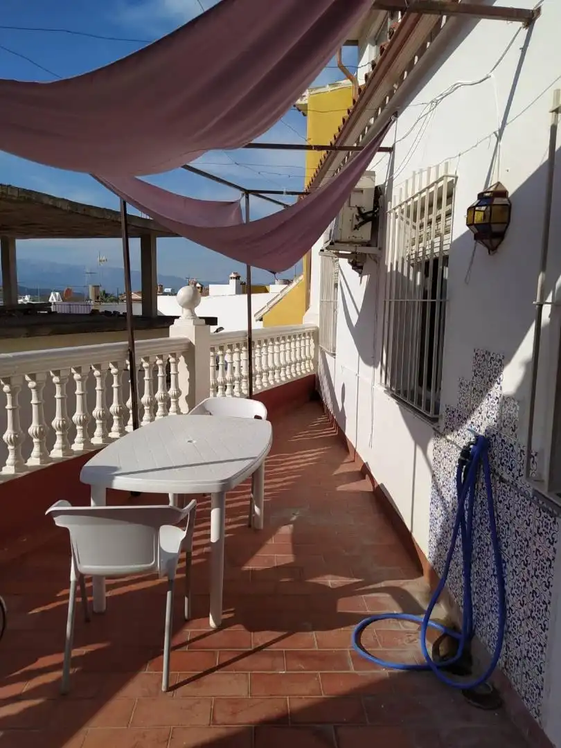 Casa adosada en venta en Calle Flores, 1, Centro Casa adosada en venta en Calle Flores, 1, Centro