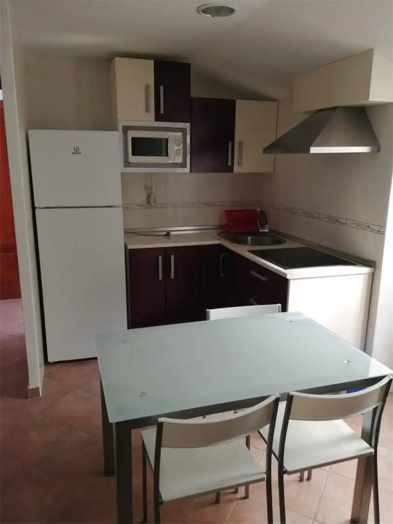 Cuina de Local en venda en El Campillo de la Jara amb Aire condicionat i Calefacció