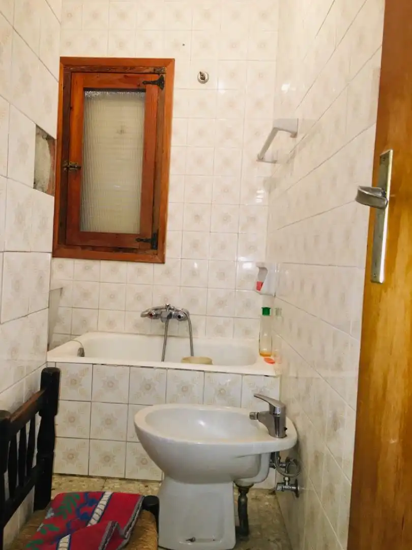 Detached homes for sale in Calle San Sebastián, 63, Pedro Bernardo Bathroom of Detached homes for sale in Pedro Bernardo with Balcony