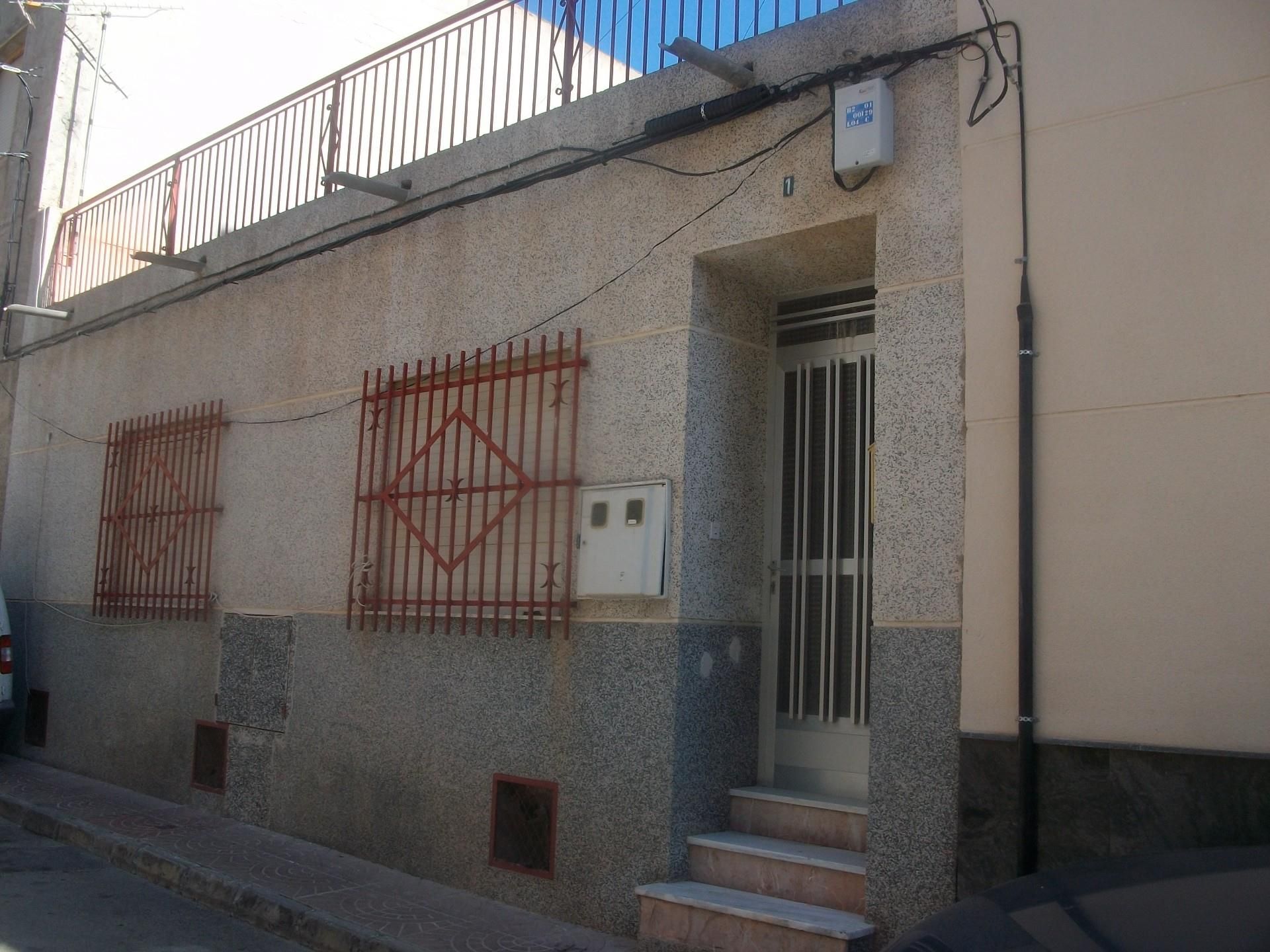 Vista exterior de Casa adosada en venda en Abanilla amb Terrassa, Moblat i Forn
