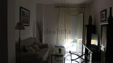 Piso en venta en Calle Licenciado Lombera, 10, Trebujena, Cádiz - imagen 2 Foto 2 de Piso en venta en Calle Licenciado Lombera, 10, Trebujena, Cádiz