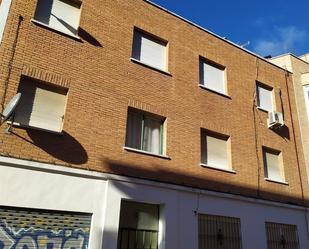 Vista exterior de Pis en venda en  Madrid Capital amb Jardí privat, Terrassa i Traster