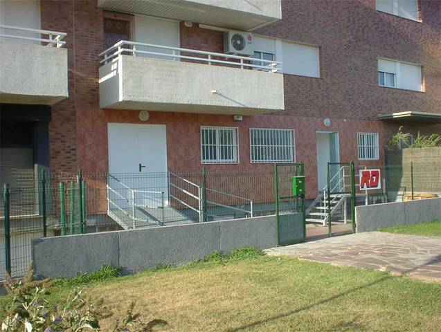 Local comercial en Venta en Calle Félix Ruiz Sánchez en Santa Isabel