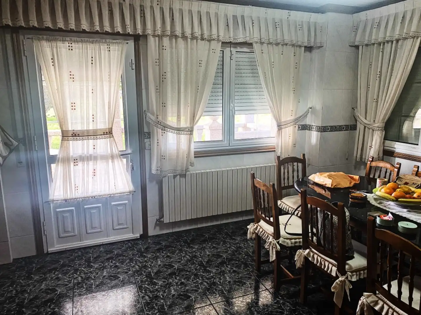 Casa o xalet en venda a Avenida Pedro Mateo Sagasta, Caldas de Reis Menjador de Casa o xalet en venda en Caldas de Reis amb Terrassa i Balcó
