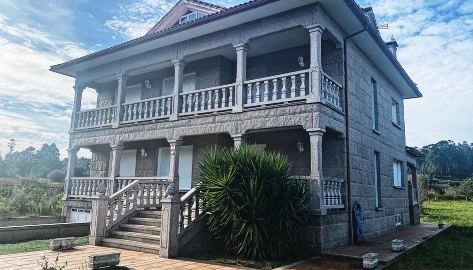 Casa o xalet en venda a Avenida Pedro Mateo Sagasta, Caldas de Reis, Pontevedra - imatge 1 Foto 1 de Casa o xalet en venda a Avenida Pedro Mateo Sagasta, Caldas de Reis, Pontevedra