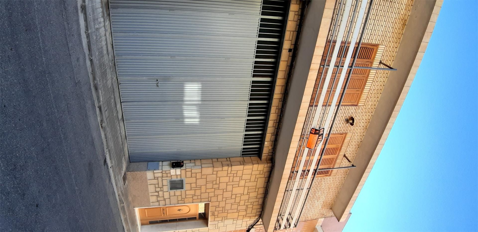 Vista exterior de Casa adosada en venda en Albalat dels Sorells amb Aire condicionat, Terrassa i Balcó