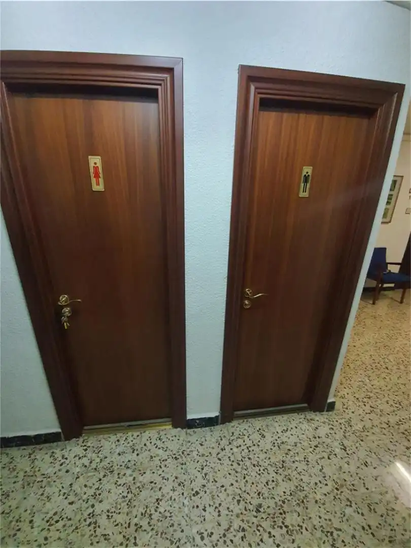 Oficina en venta en Calle Navas de Tolosa, Barrio de Delicias Baño de Oficina en venta en Zaragoza