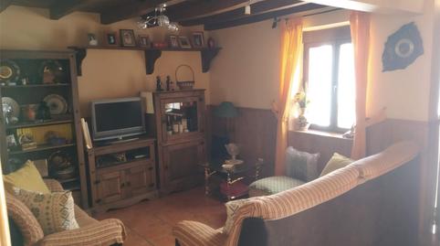 Foto 3 de Casa adosada en venta en Calle Piedra Pipa, 18, Madrigal de la Vera, Cáceres