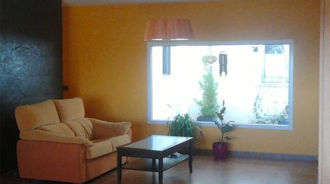 Foto 4 de Casa adosada en venta en Avenida Guardia Civil, Peñas de San Pedro, Albacete