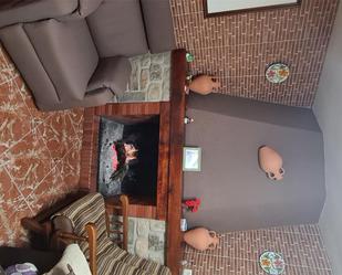 Living room of Single-family semi-detached for sale in Cazorla  with Terrace