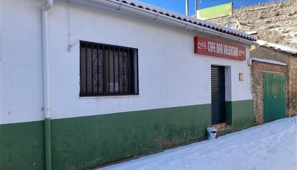 Premises for sale in Plaza del Ayuntamiento, Poyatos, Cuenca - image 1 Photo 1 of Premises for sale in Plaza del Ayuntamiento, Poyatos, Cuenca