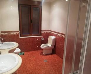 Bathroom of House or chalet for sale in Quirós  with Terrace