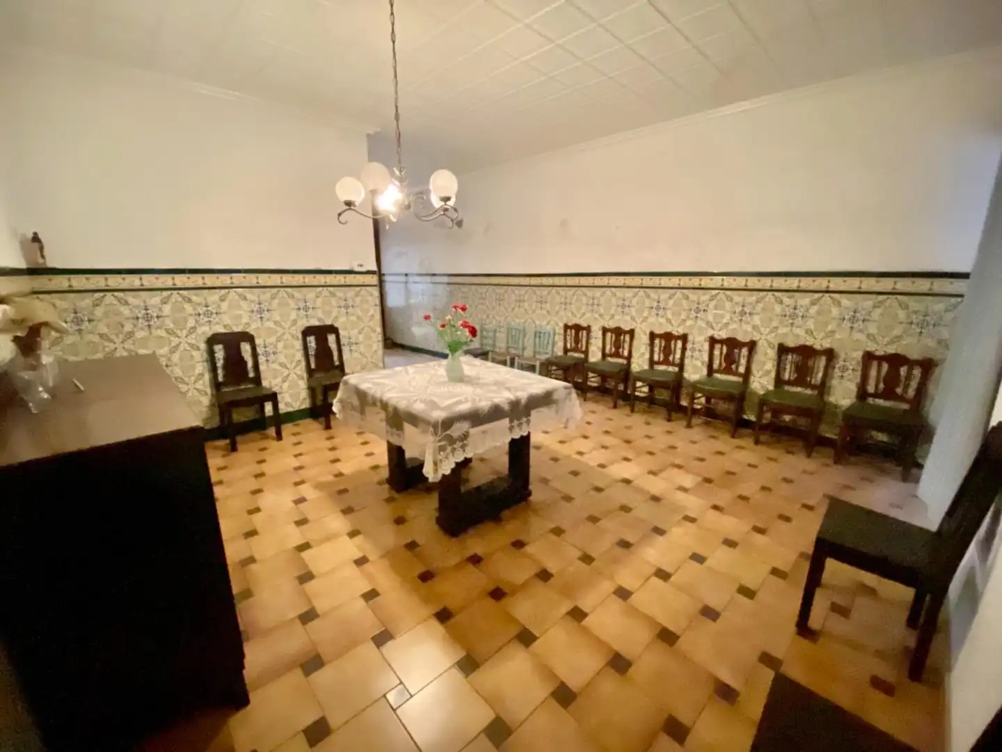 Einfamilien-Reihenhaus zum Verkauf in Calle Joan Baptista Llorens, Madrigal Esszimmer von Einfamilien-Reihenhaus zum Verkauf in Vila-real mit Terrasse und Balkon
