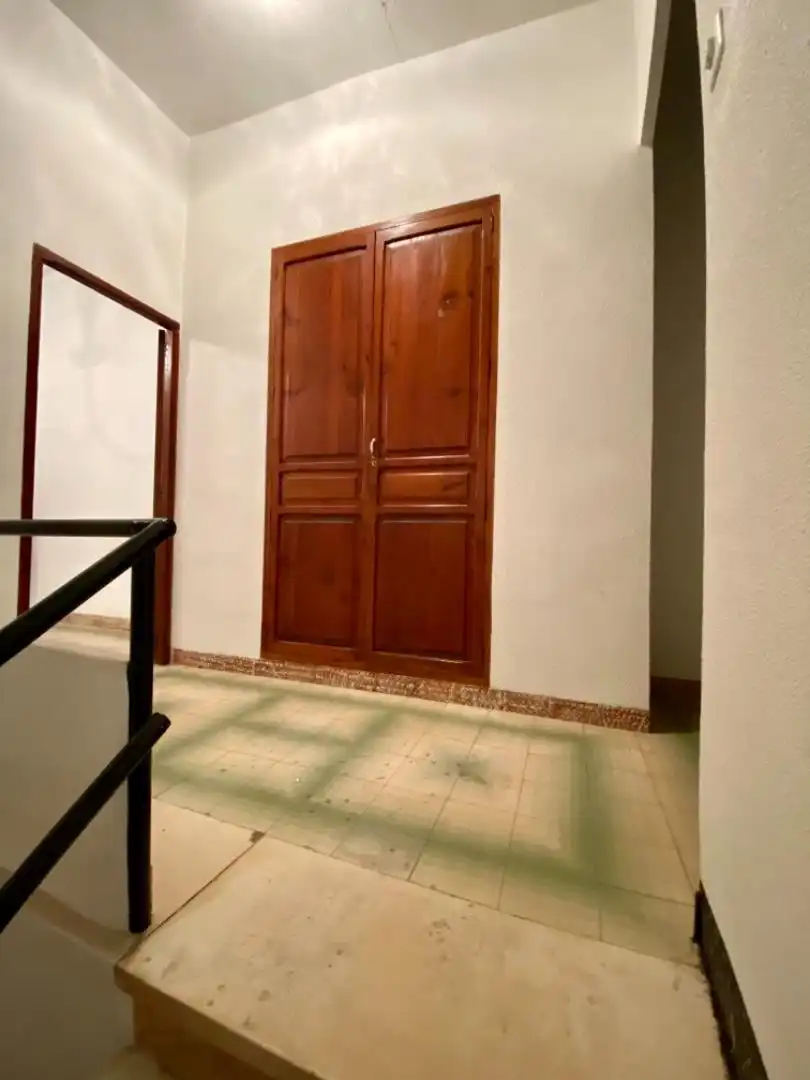 Einfamilien-Reihenhaus zum Verkauf in Calle Joan Baptista Llorens, Madrigal Einfamilien-Reihenhaus zum Verkauf in Vila-real mit Terrasse und Balkon