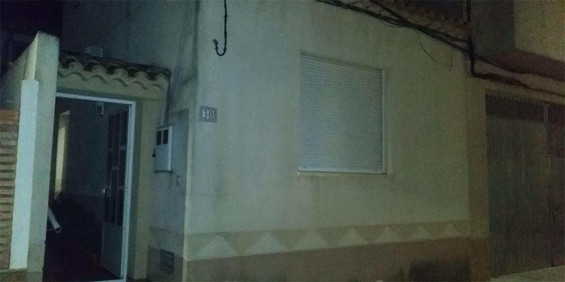 Single-family semi-detached for sale in Casas-Ibáñez  with Air Conditioner, Private garden and Furnished