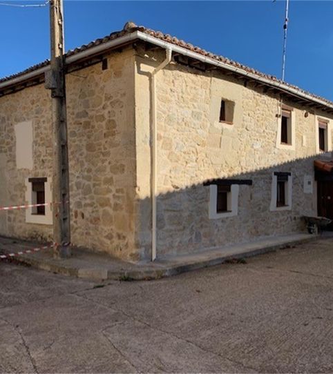 Foto 2 de Residencial en venta en Calle de la Carretera, Cervera de Pisuerga, Palencia