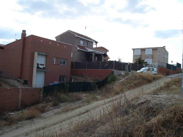 Terreno en Venta en Urbanización Altos de Méntrida, 130 en Méntrida