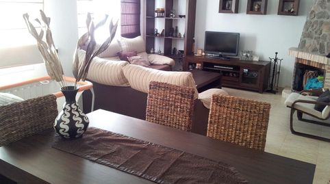 Foto 3 de Casa o chalet en venta en Calle Alaska, 17, Yuncos, Toledo