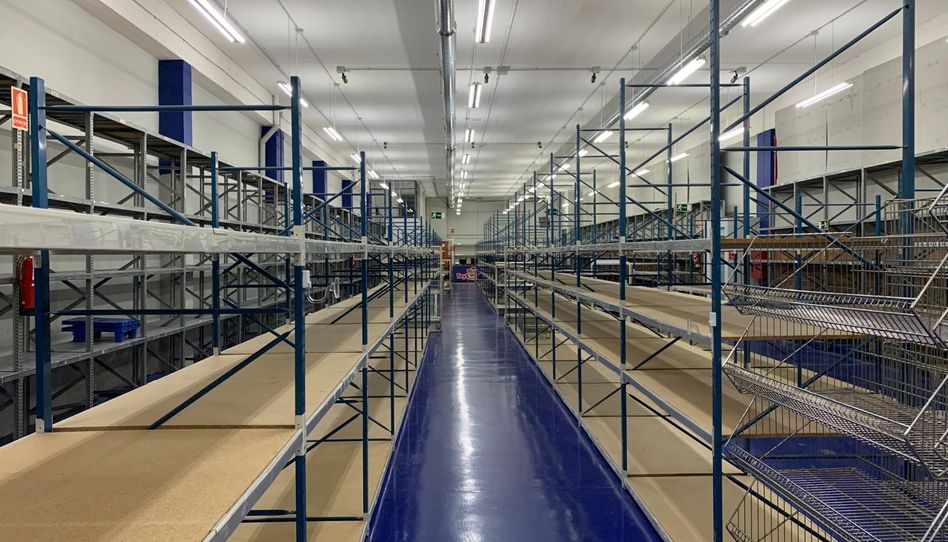 Fabrikhallen zur Miete in Carrer de L'abat Otó, Gràcia, Sabadell - Bild 1 Foto 1 von Fabrikhallen zur Miete in Carrer de L'abat Otó, Gràcia, Sabadell