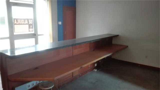 Local comercial en Alquiler en Avenida de Merelles, 19 en Beariz