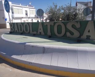 Vista exterior de Finca rústica en venda en Badolatosa amb Terrassa