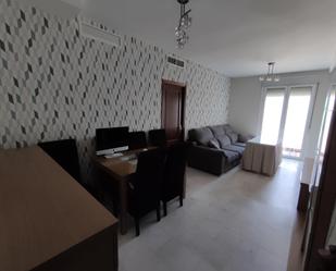 Living room of Flat for sale in  Sevilla Capital  with Air Conditioner and Balcony