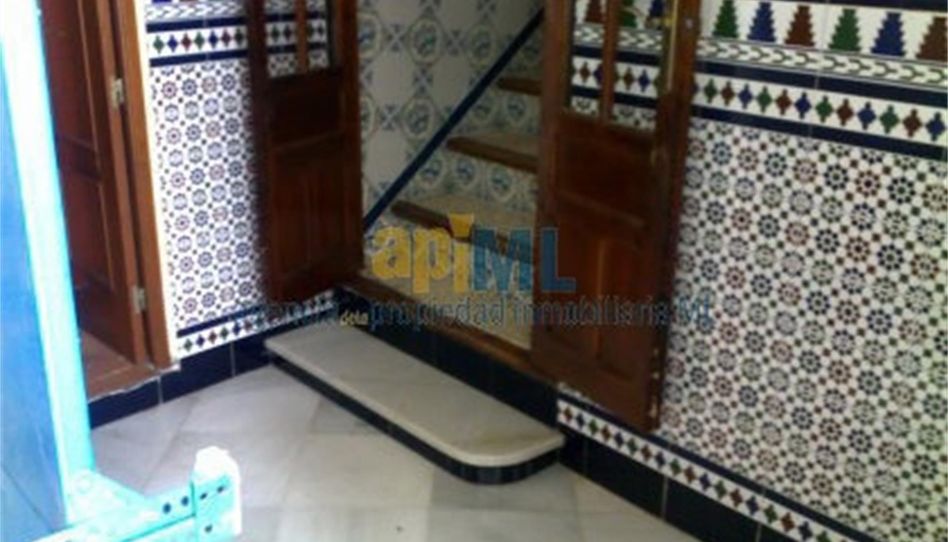 Casa adosada en venta en Calle Secretario Armesto, Écija, Sevilla - imagen 1 Foto 1 de Casa adosada en venta en Calle Secretario Armesto, Écija, Sevilla