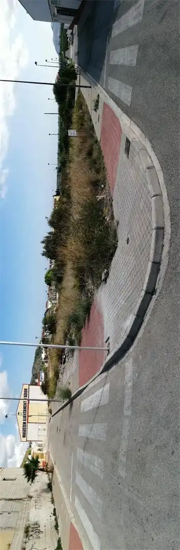 Außenansicht von Bebaubares Gelände zum Verkauf in Ador