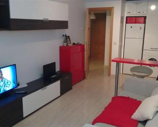 Living room of Flat for sale in Aldealengua  with Heating, Furnished and Oven