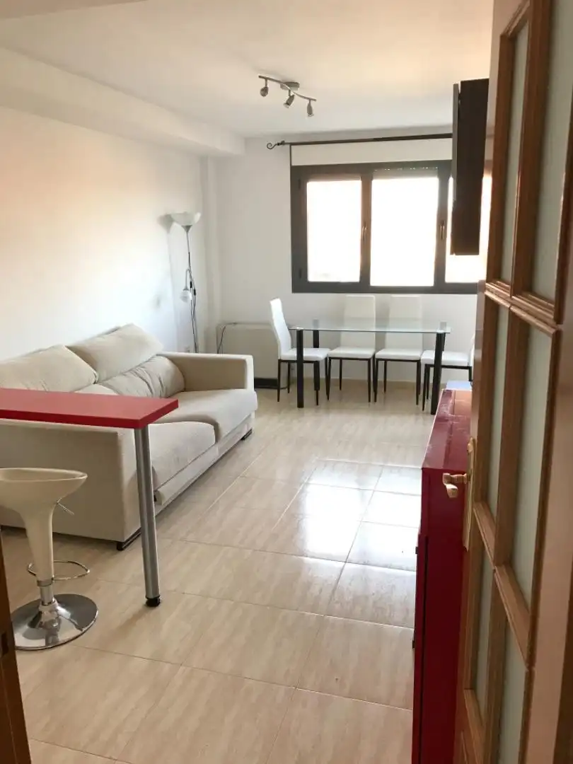 Living room of Flat for sale in Aldealengua  with Heating, Furnished and Oven