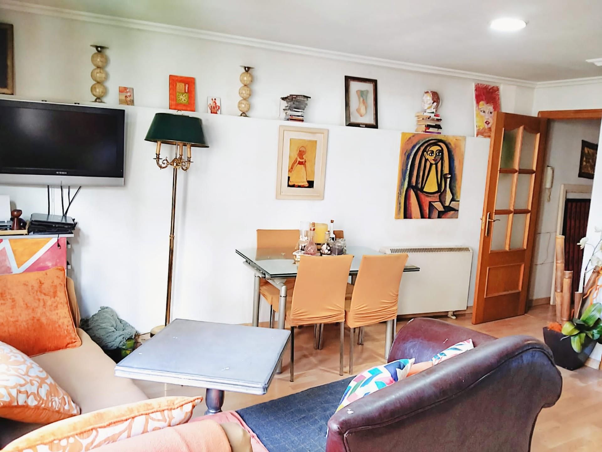 Living room of Apartment for sale in Ourense Capital   with Heating, Parquet flooring and Terrace