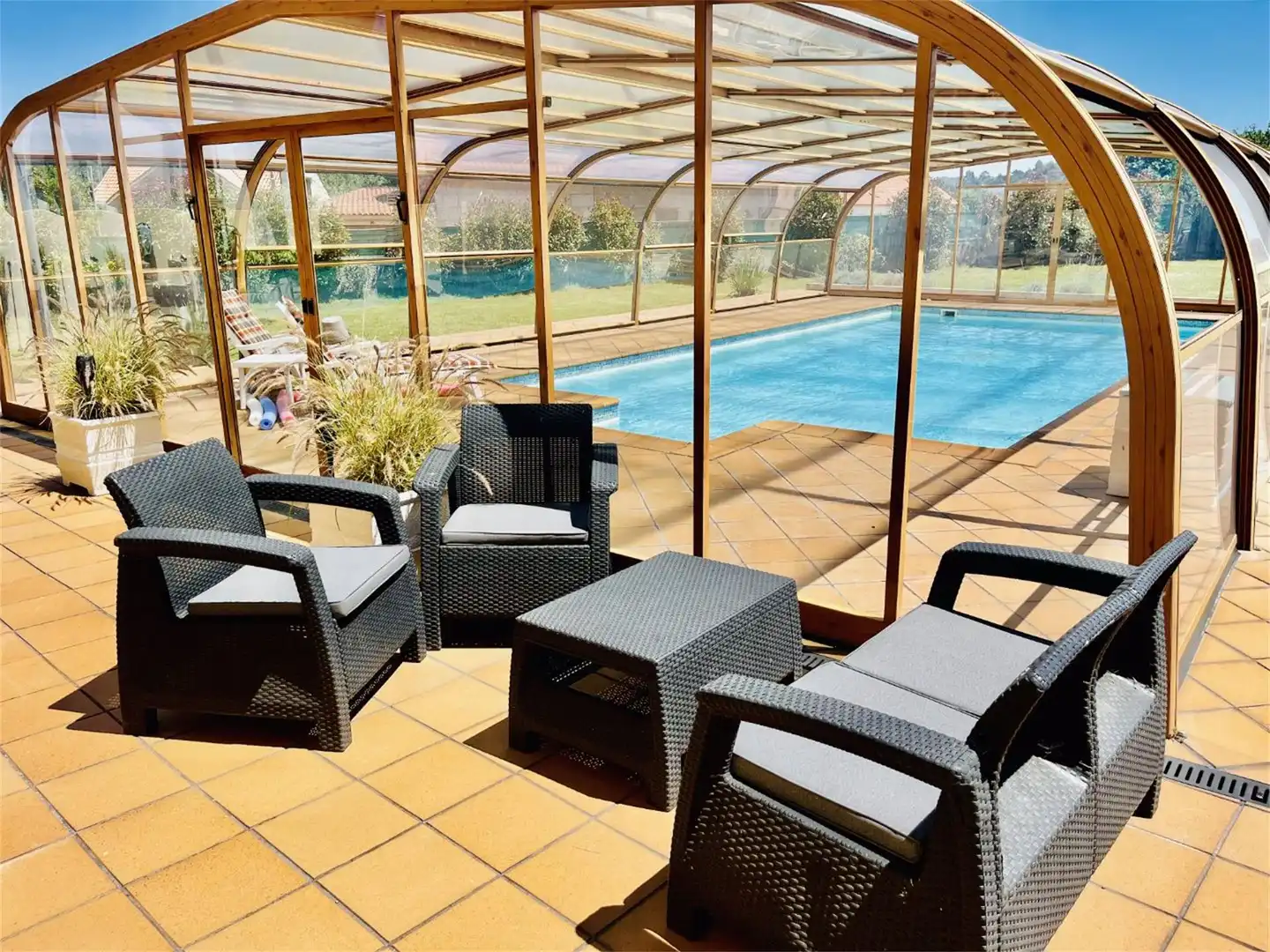Piscina de Casa o xalet en venda en Porto do Son amb Calefacció, Jardí privat i Terrassa