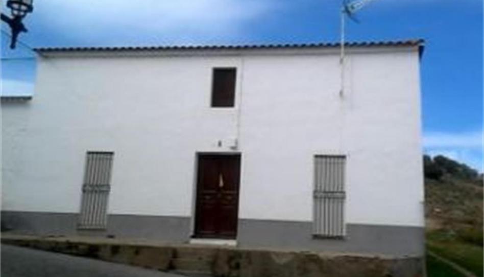 Casa adosada en venda a Calle San Gregorio, 7, Alange, Badajoz - imatge 1 Foto 1 de Casa adosada en venda a Calle San Gregorio, 7, Alange, Badajoz