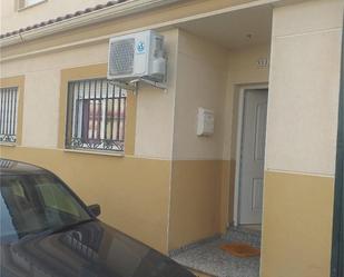 Exterior view of House or chalet for sale in Torreorgaz  with Air Conditioner and Terrace