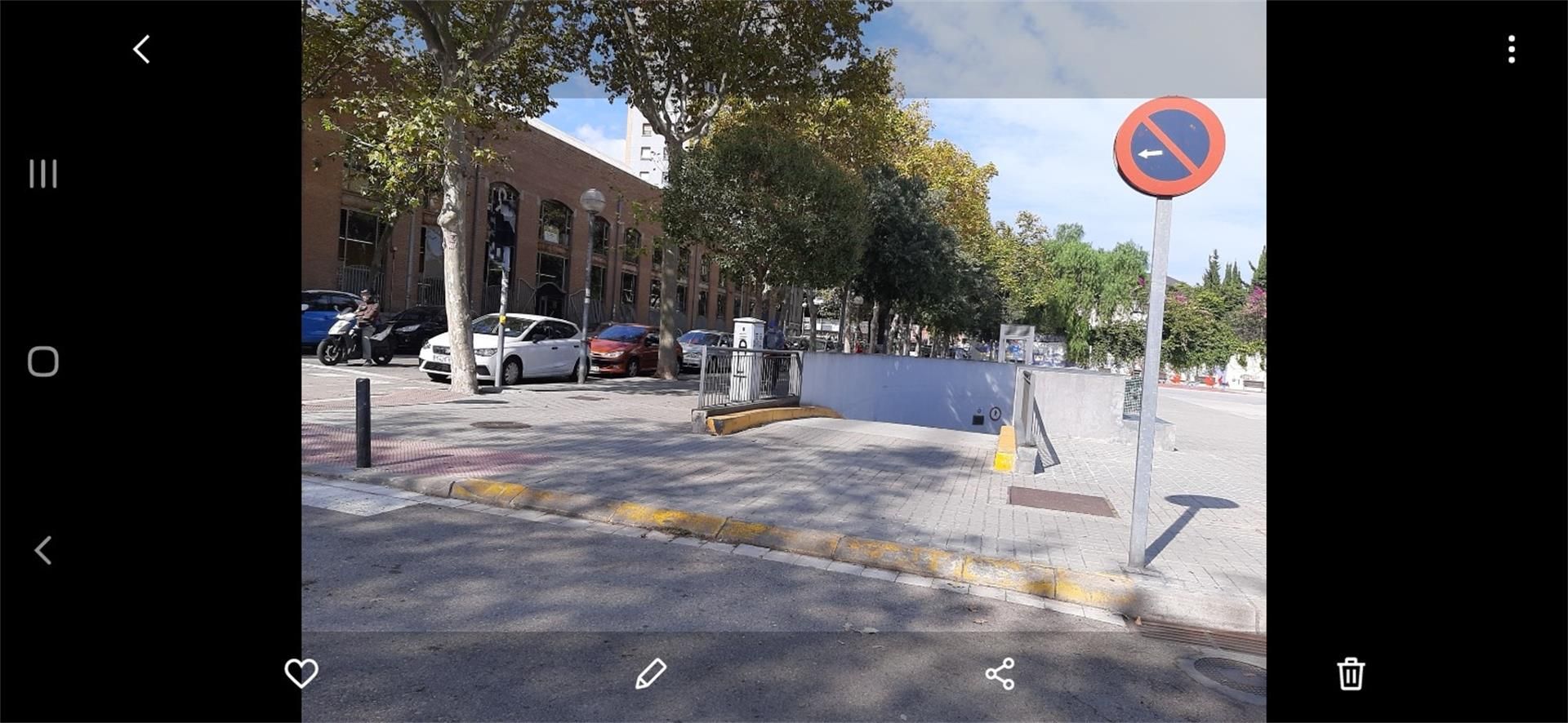 Exterior view of Garage for sale in Badalona