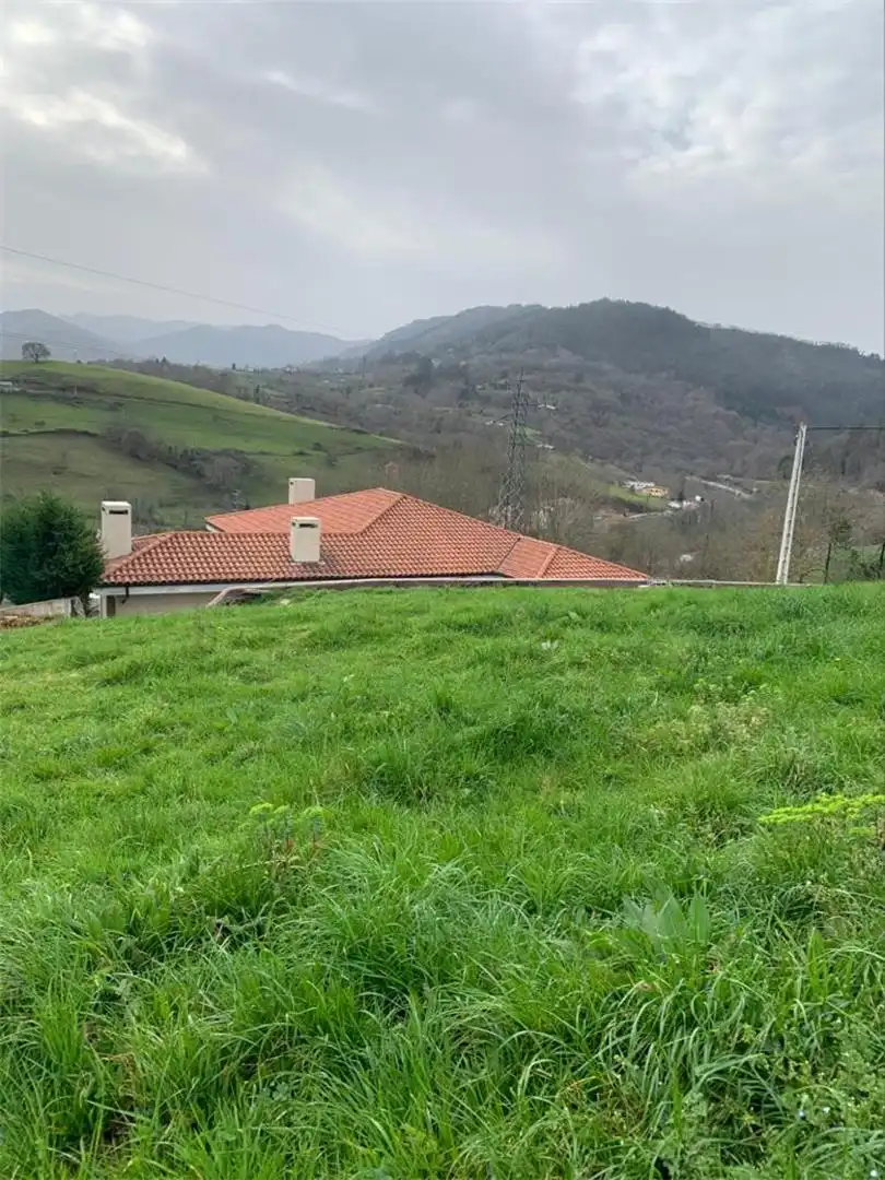Terreno en venta en Piloña