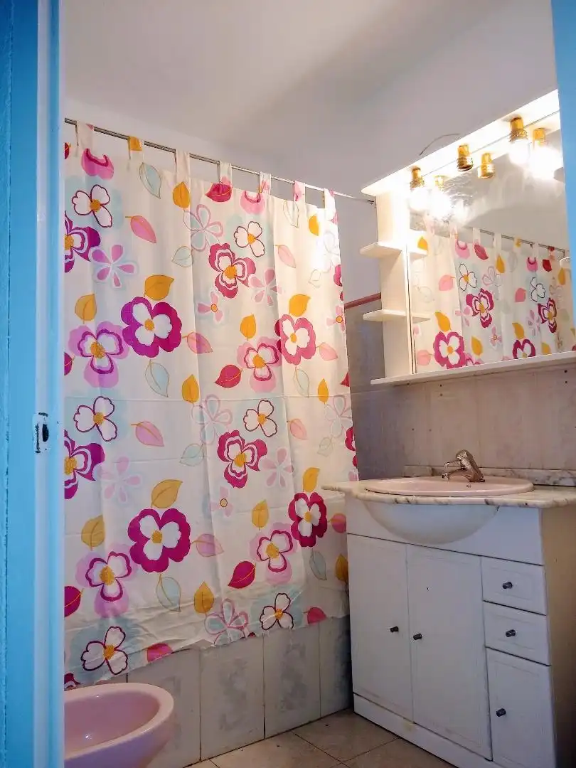 Houses for sale in Calle Almadraba, 44, Los Barrios Bathroom of Houses for sale in Los Barrios with Private garden, Terrace and Storage room