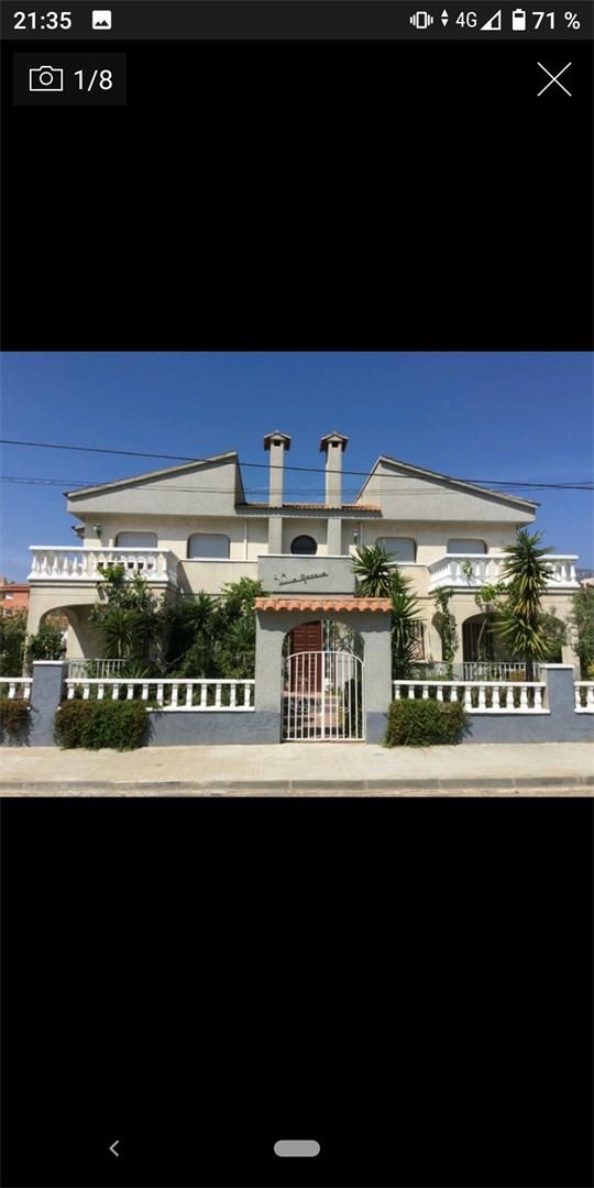 Vista exterior de Casa o xalet en venda en Mont-roig del Camp amb Aire condicionat i Balcó