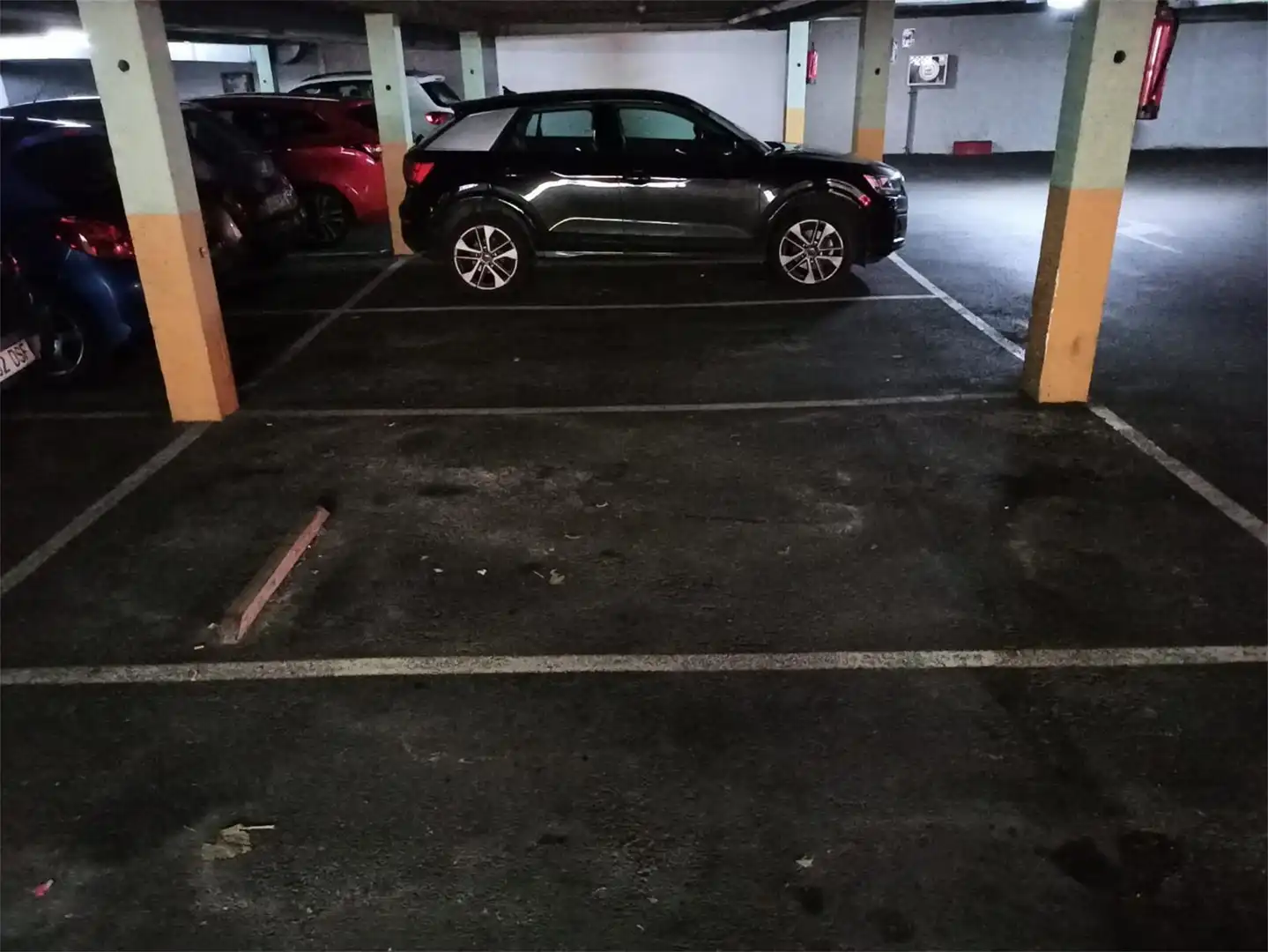 Garatge en venda a Plaza de los Cuatro Caños, 6, Corredoría - La Carisa - Prado de La Vega Garatge en venda en Oviedo