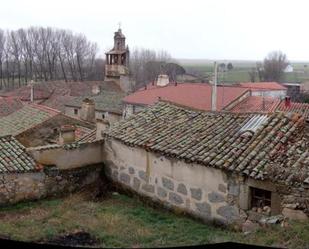 Vista exterior de Terreny en venda en Muñogalindo