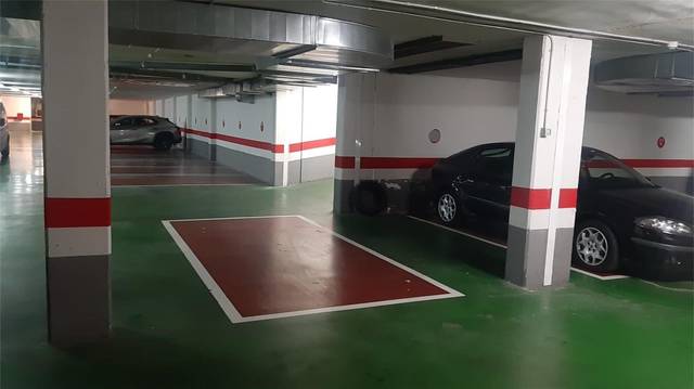 Garaje en Venta en Calle Luis Pinilla Soliveres en Avda. Cataluña