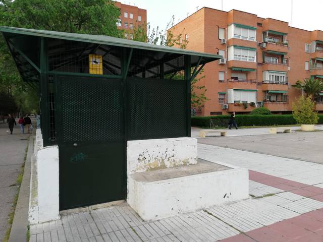 Garaje en Alquiler en Avenida Portugal, 19 en El Carrascal